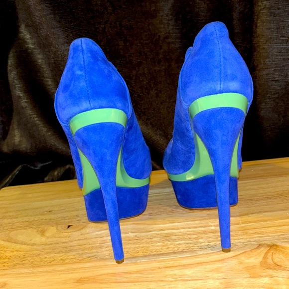 Suede Platform Heels - Picture 5 of 7